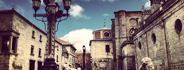 Plaza de la Catedral is one of Orte, die Jefferson gefallen.