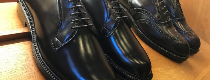 Alden New England Shoes is one of Tempat yang Disukai Paul.