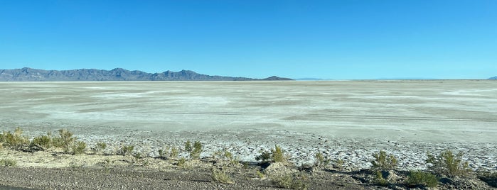 Great Salt Lake Desert is one of Roadtrip.
