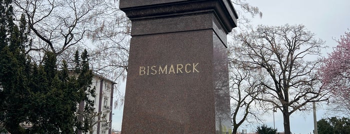 Bismarckplatz is one of Georgeさんのお気に入りスポット.
