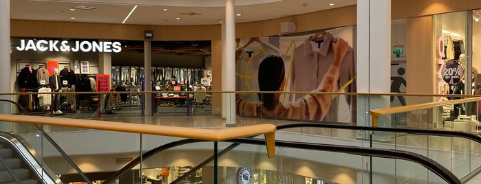 Erikslund Shopping Center is one of #visitUS in Västerås.