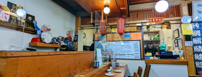 Kats Sushi is one of Oahu to do.