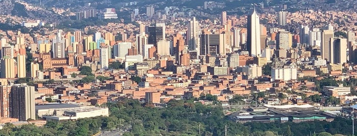 Cerro el Volador is one of Medellin.