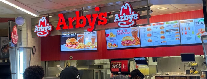 Arby's is one of Lugares favoritos de Elise.