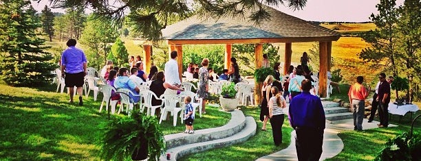 Sunshine Valley Gardens is one of Black Hills Bride (and Groom).