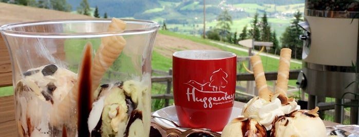 Hofbrauhaus Berchtesgaden Restaurant & Café is one of สถานที่ที่ Recep ถูกใจ.