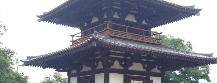 Hokiji Temple is one of 三重塔 / Three-storied Pagoda in Japan.