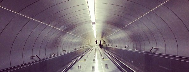 STM Station Beaudry is one of Visiter Montréal - Stations de Métro.