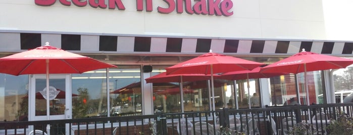 Steak 'n Shake is one of Orte, die Deja gefallen.