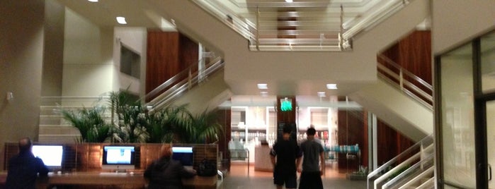 Equinox Sports Club Los Angeles is one of A Must! in Los Angeles = Peter's Fav's.