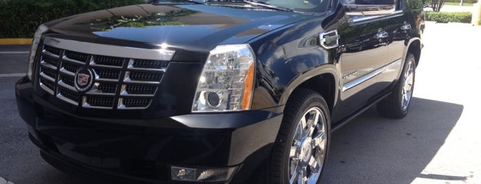 Ed Morse Bayview Cadillac is one of Posti che sono piaciuti a Jenna.