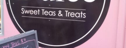 Dulce Sweet Teas & Treats is one of Charleston Food Trucks.