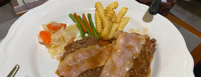 Muak Lek Steak House is one of เขาใหญ่.