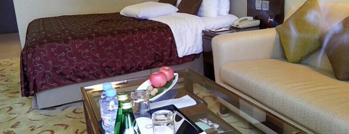 My Room At Shangri-la Dalian is one of Orte, die Pascha gefallen.
