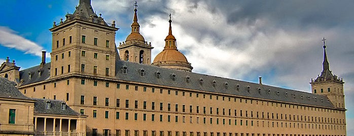 San Lorenzo de El Escorial is one of WORLD HERITAGE UNESCO.