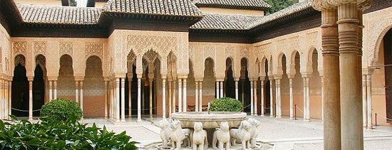 La Alhambra y el Generalife is one of WORLD HERITAGE UNESCO.