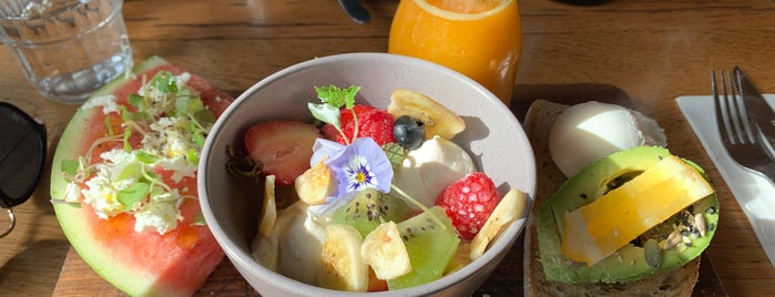 Common Galaxia is one of fresh new places in melbourne!.