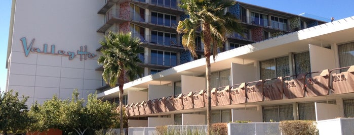 Hotel Valley Ho is one of Phoenix/Scottsdale.