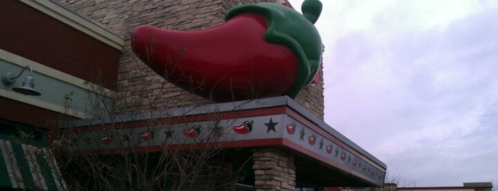 Chili's Grill & Bar is one of Raul's Saved Places.