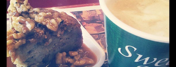 Sweet & Coffee is one of Gaby 님이 좋아한 장소.