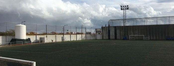 Polideportivo Massamagrell is one of Locais curtidos por Jorge.
