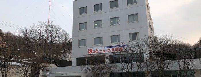 NHK室蘭放送局 is one of NHK.
