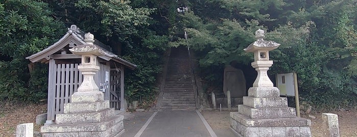 塩屋王子神社 is one of 熊野九十九王子.