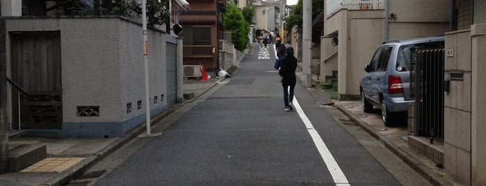 滝の坂 is one of 新宿区の坂道（市ヶ谷～神楽坂）.