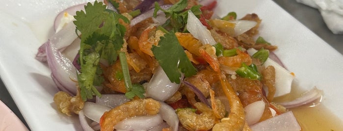 ยศข้าวต้ม is one of Top picks for Thai Restaurants.