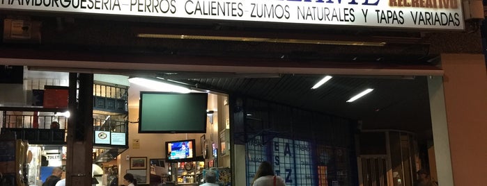 Cafetería Brillante is one of sta cruz.