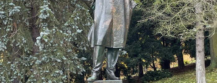 Jan Neruda monument is one of Prag (MS).