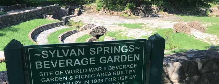 Sylvan Springs County Park is one of Pati_us.