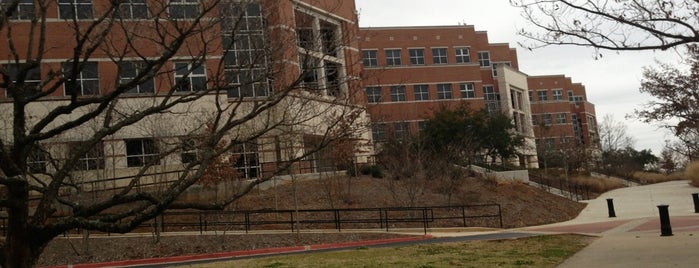 Fred C. Davison Life Sciences Complex is one of UGA Campus Tour.