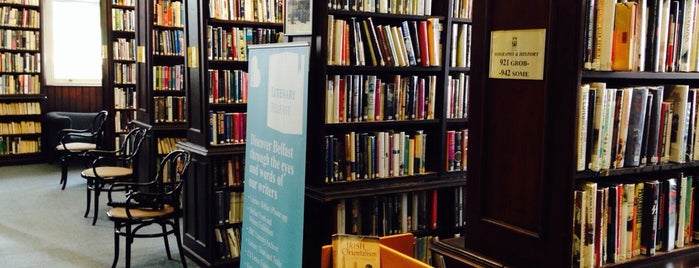 Linen Hall Library is one of City - go explore!.
