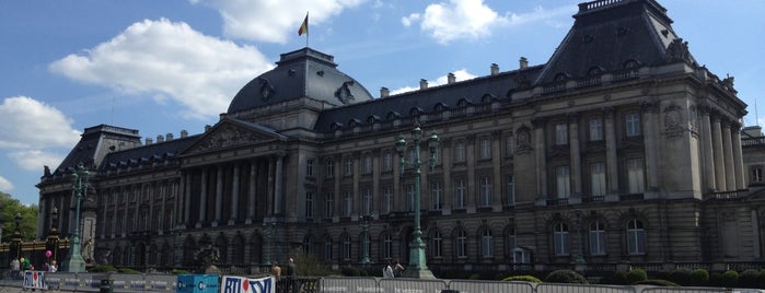 Paleizenplein / Place des Palais is one of Bélgica.