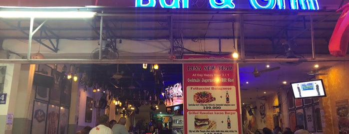 Booze Cruise Bar & Grill is one of Nha trang.