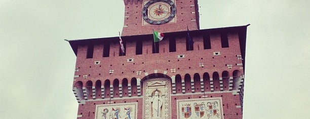 Piazza Castello is one of Mia Italia 2 |Lombardia, Piemonte|.