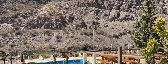 Pueblo del Río Mountain Lodge & Spa is one of mendoza.