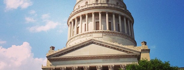 West Virginia State Capitol is one of Tallest Two Buildings in Every U.S. State.