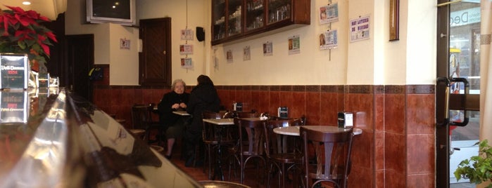 Cafe El 1 is one of Lugares favoritos de Antonio.