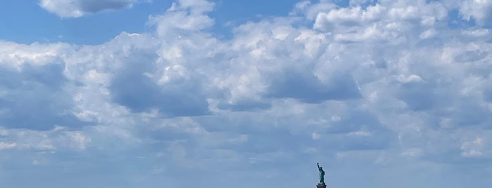 Louis Valentino Jr Park & Pier is one of NYC Parks.