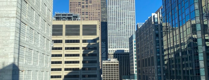 Courtyard Chicago Downtown/Magnificent Mile is one of Chicago.