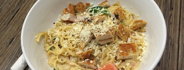 Noodles & Company is one of Krzysztofさんのお気に入りスポット.