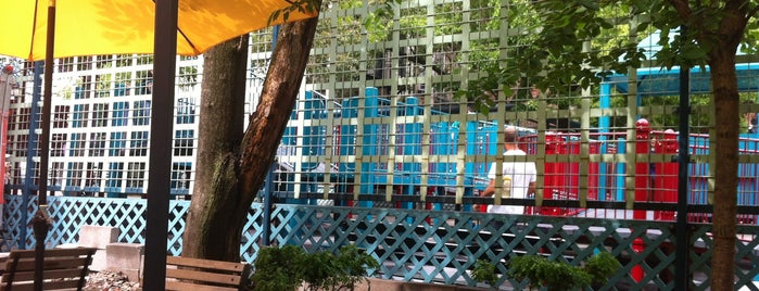 Thompson St Playground is one of Monkey Bars Badge - New York Venues.