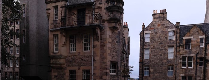 The Writers' Museum is one of {Edinburgh weekend).