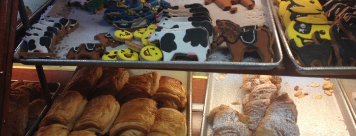 La Tropezienne Bakery is one of NYC Sweets To-Do's.