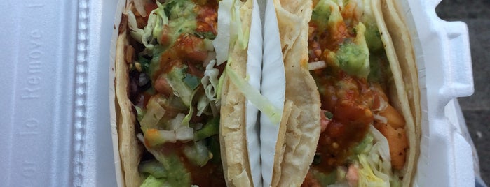 Tacos Cholula is one of Burritos NYC.