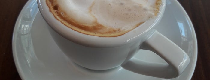 Laterne Coffee is one of Karsiyaka Bostanli.