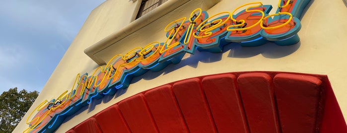 Schmoozies is one of The 13 Best Snack Places in Anaheim.