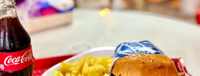 King Burger | کینگ برگر is one of رفتنی ها.